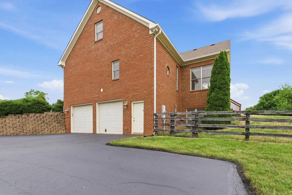 8100 Us Highway 62 E Cynthiana KY 41031