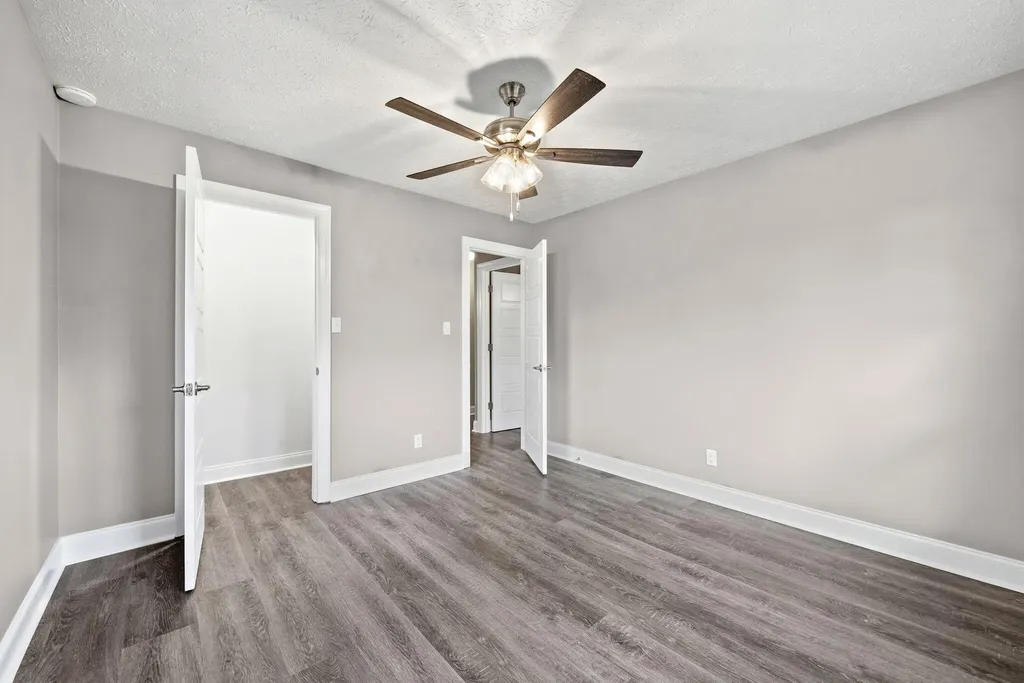 1022 Great Oaks Drive Hopkinsville KY 42240