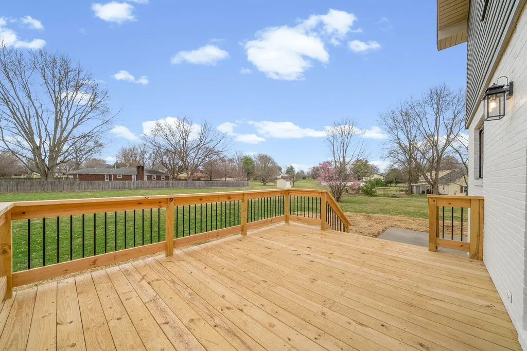 1022 Great Oaks Drive Hopkinsville KY 42240