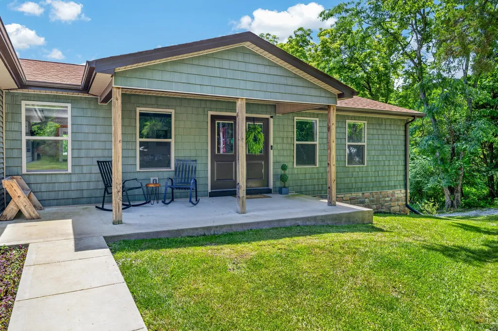445 Elk Lake Resort Road Owenton KY 40359