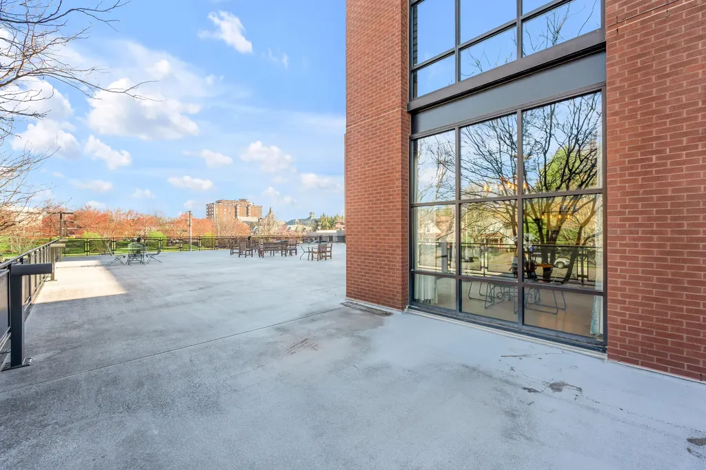 350 E Short Street Lexington KY 40507