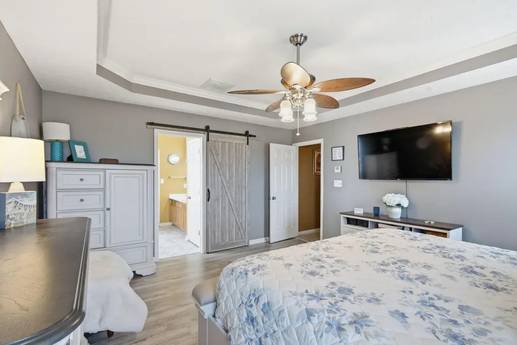 893 Winding Oak Trail Lexington KY 40511