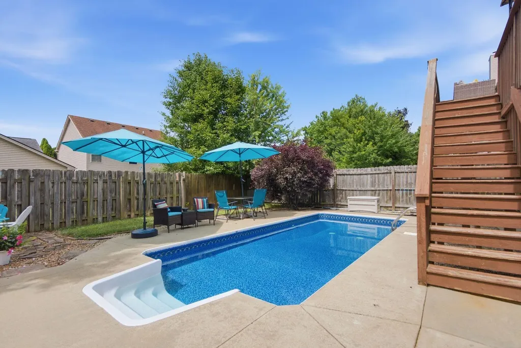 893 Winding Oak Trail Lexington KY 40511
