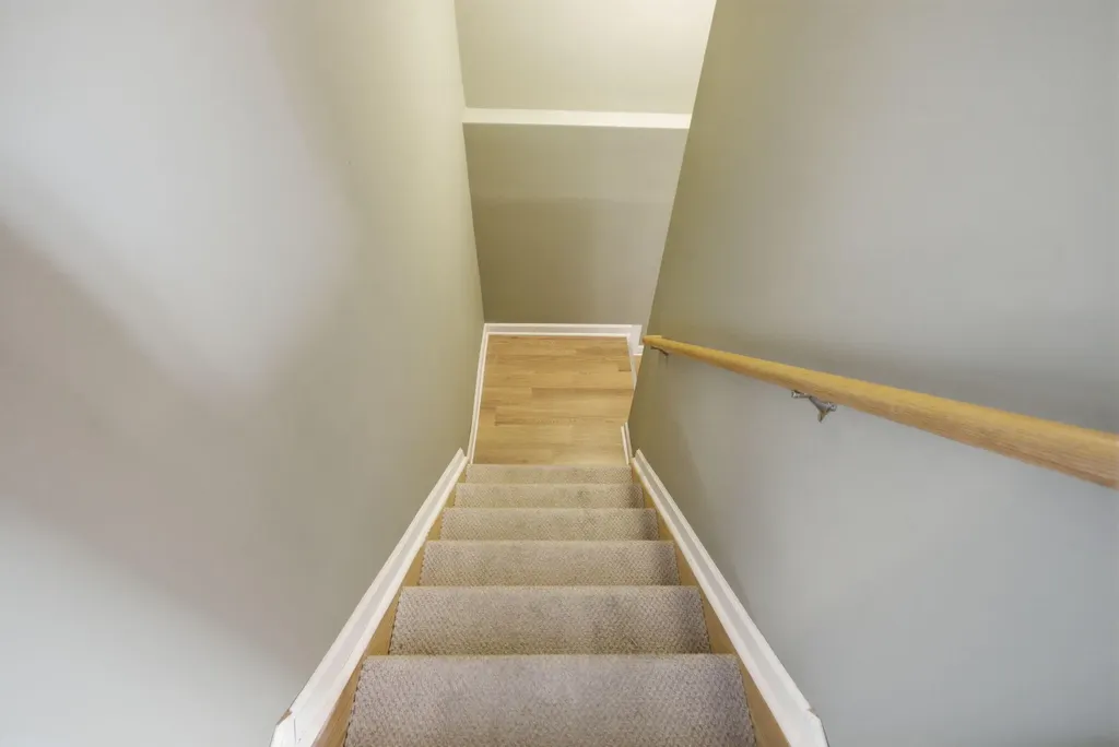 893 Winding Oak Trail Lexington KY 40511