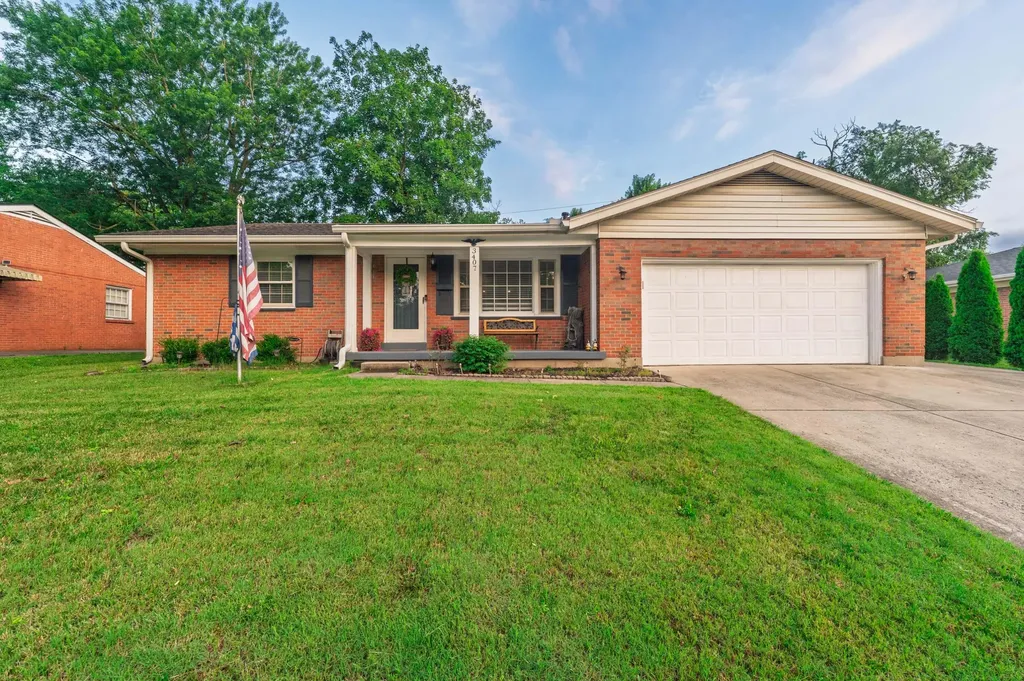 3407 Greentree Road Lexington KY 40517