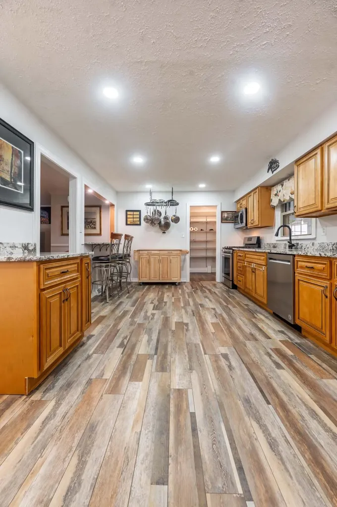 3407 Greentree Road Lexington KY 40517