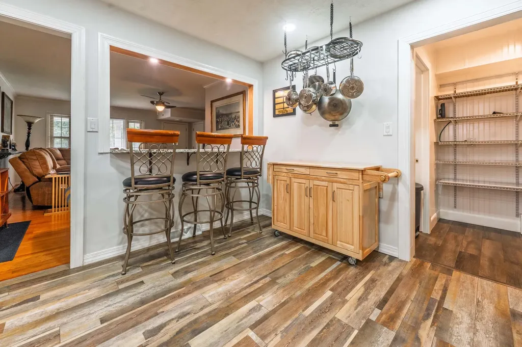 3407 Greentree Road Lexington KY 40517