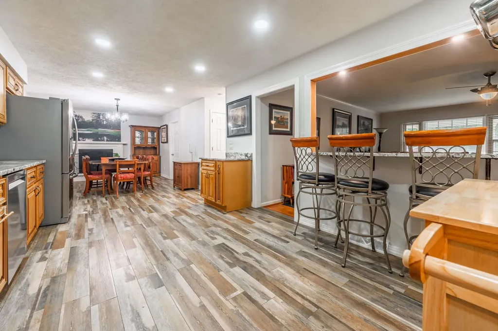 3407 Greentree Road Lexington KY 40517