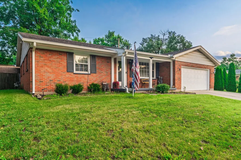 3407 Greentree Road Lexington KY 40517