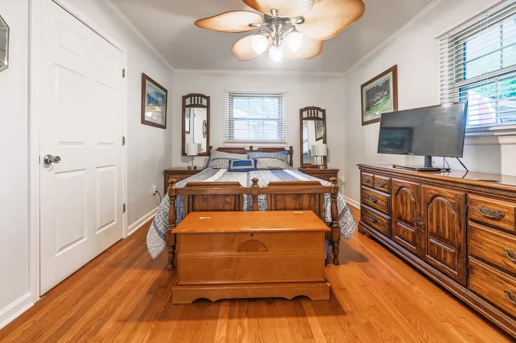 3407 Greentree Road Lexington KY 40517