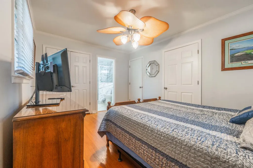 3407 Greentree Road Lexington KY 40517