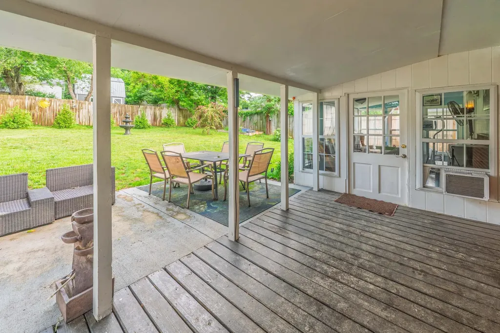 3407 Greentree Road Lexington KY 40517