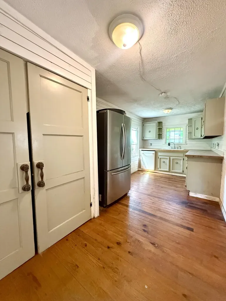 13860 Us-421 Mckee KY 40447