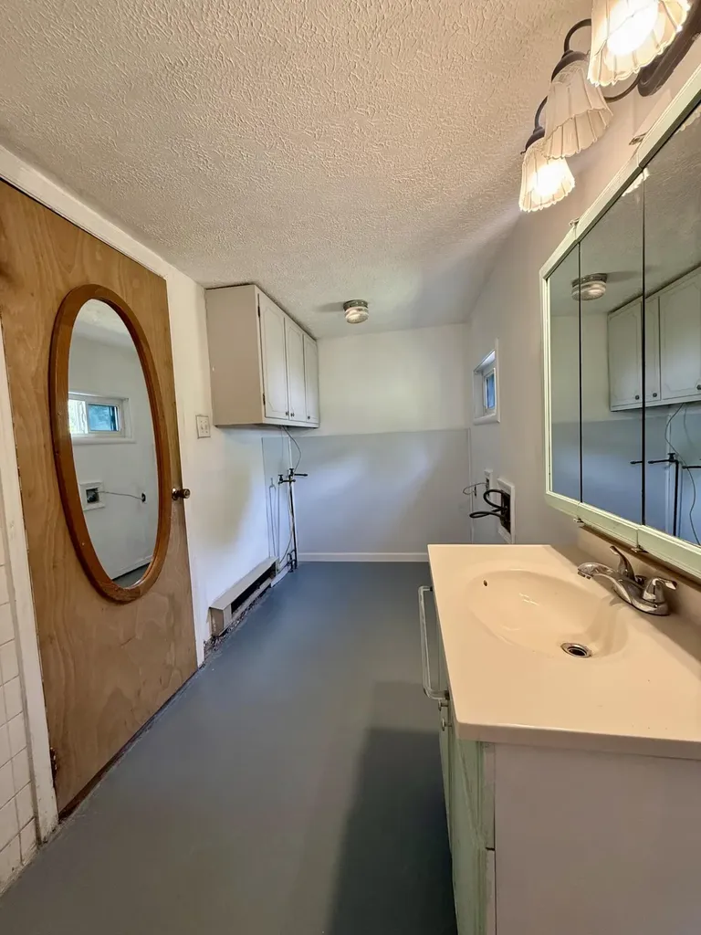 13860 Us-421 Mckee KY 40447