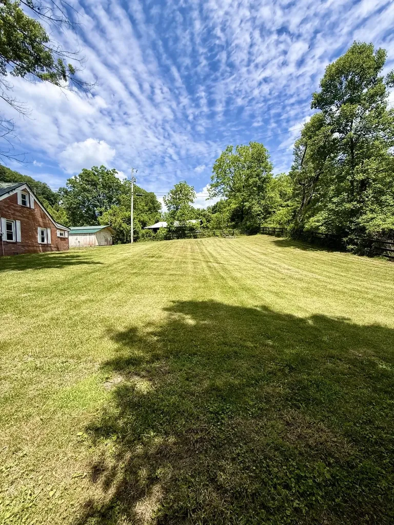 13860 Us-421 Mckee KY 40447
