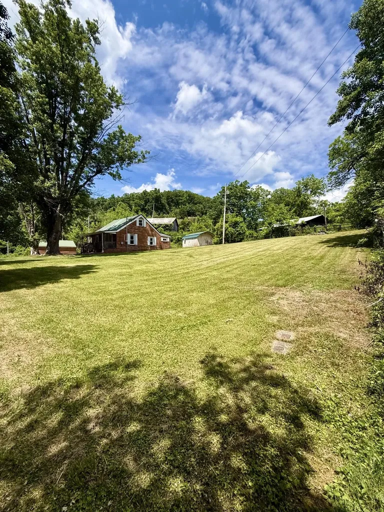 13860 Us-421 Mckee KY 40447