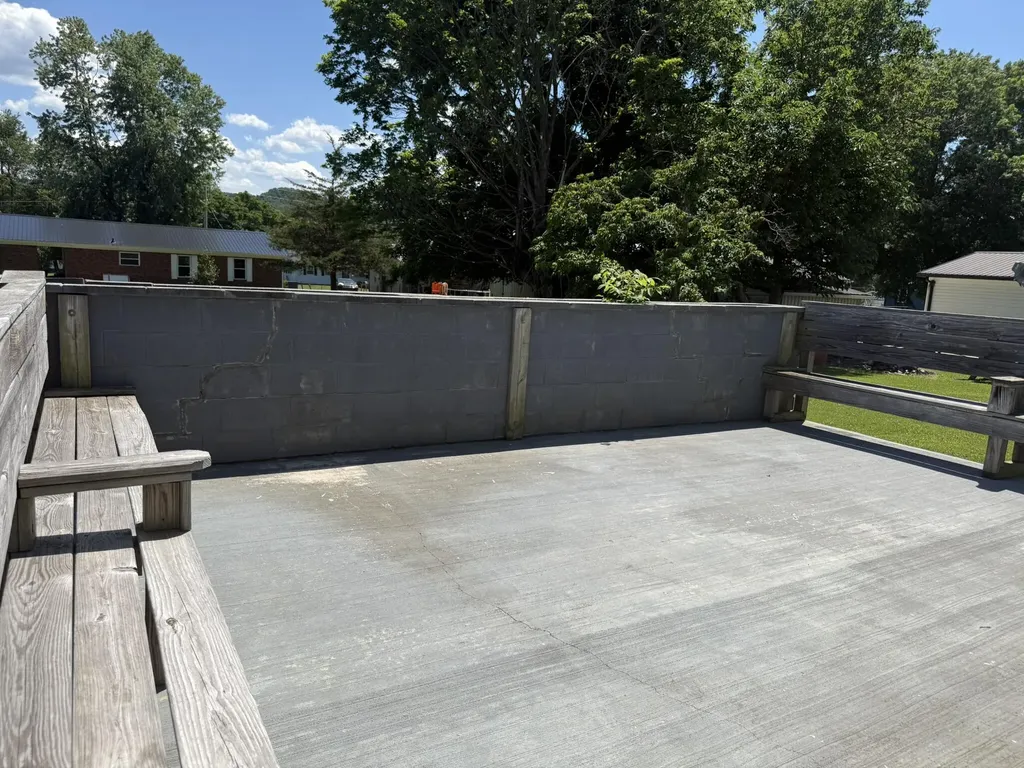 93 Green Acres Drive Monticello KY 42633