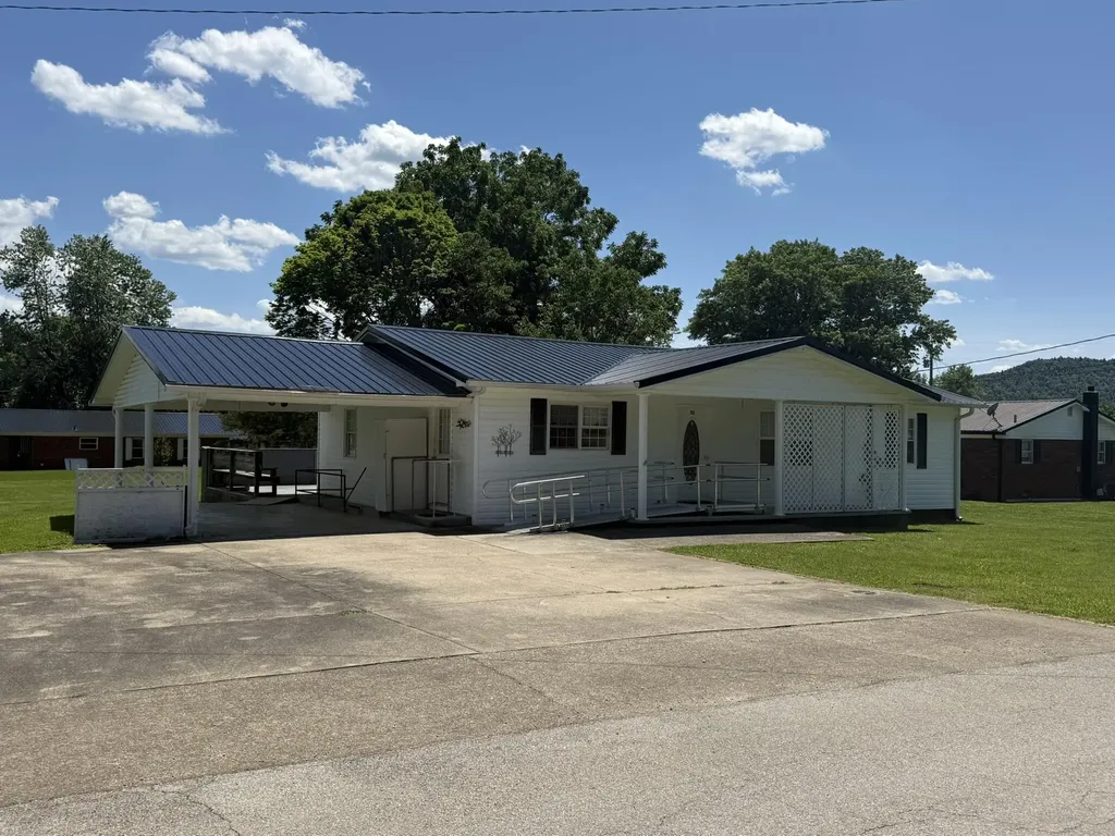 93 Green Acres Drive Monticello KY 42633