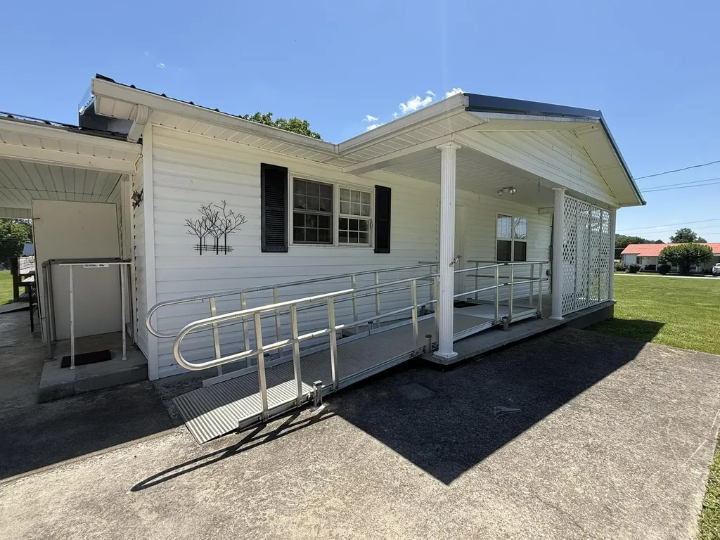 93 Green Acres Drive Monticello KY 42633