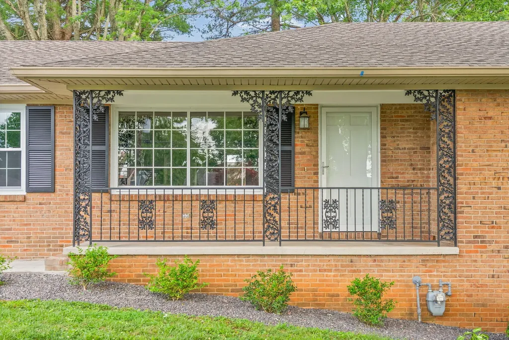122 Donna Drive Hopkinsville KY 42240