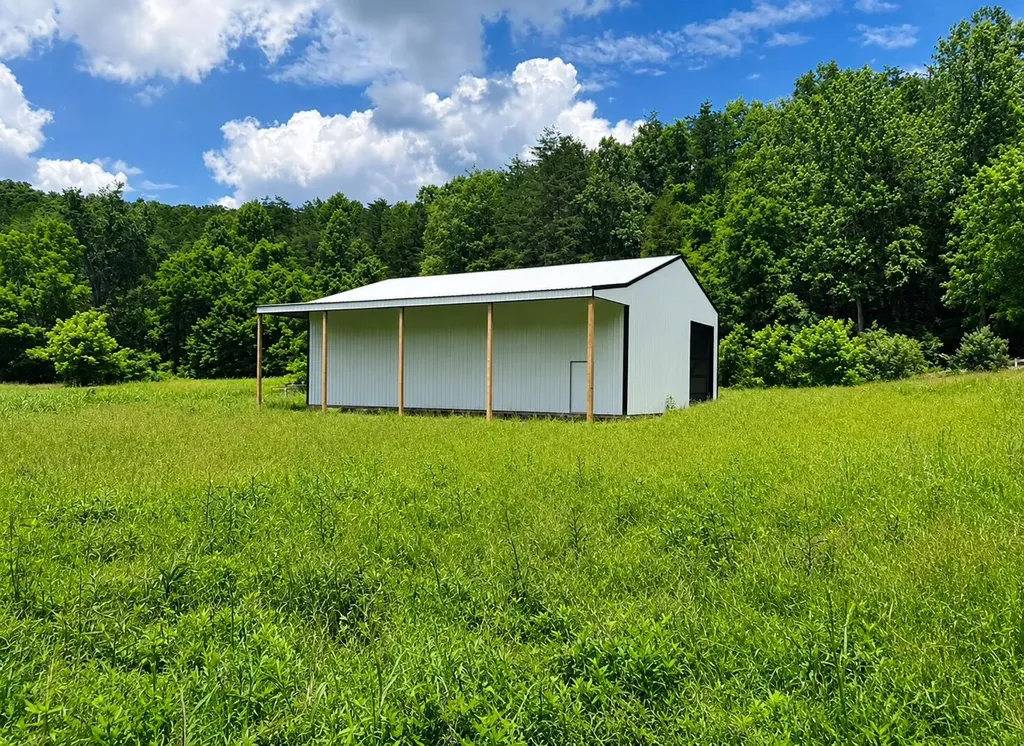 801 Farmer Woodall Road Somerset KY 42501