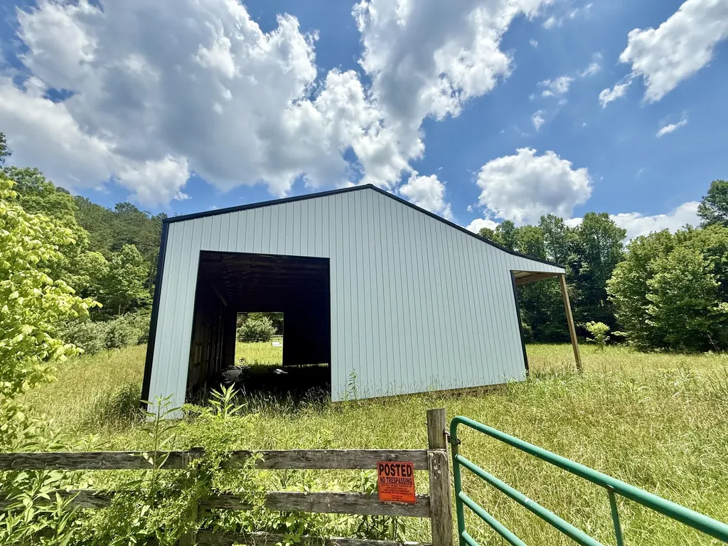 801 Farmer Woodall Road Somerset KY 42501