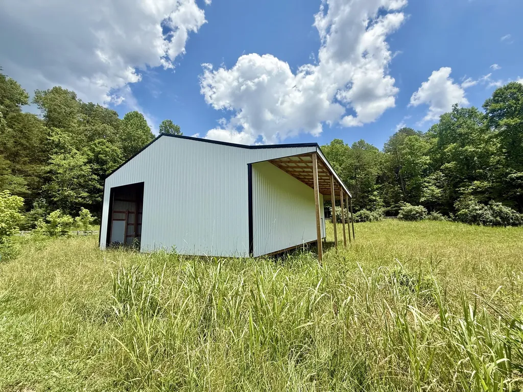 801 Farmer Woodall Road Somerset KY 42501