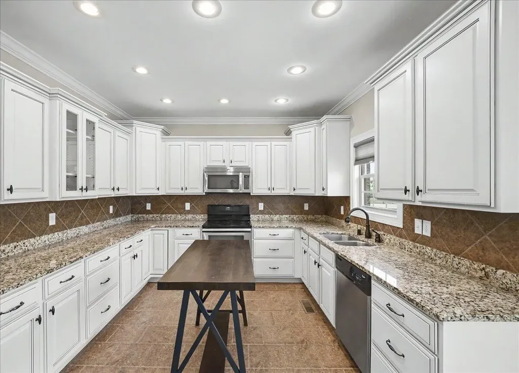 132 Wildcat Drive Richmond KY 40475