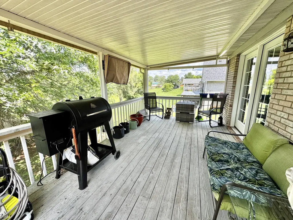 151 Meadowcrest Drive Somerset KY 42503