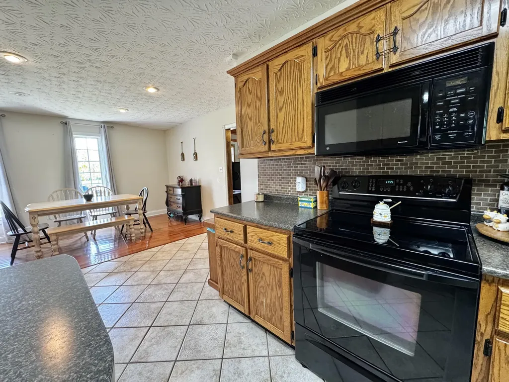 151 Meadowcrest Drive Somerset KY 42503