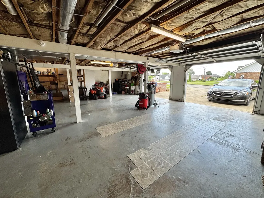 151 Meadowcrest Drive Somerset KY 42503