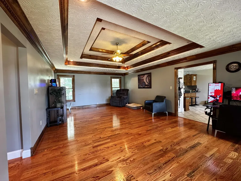 151 Meadowcrest Drive Somerset KY 42503