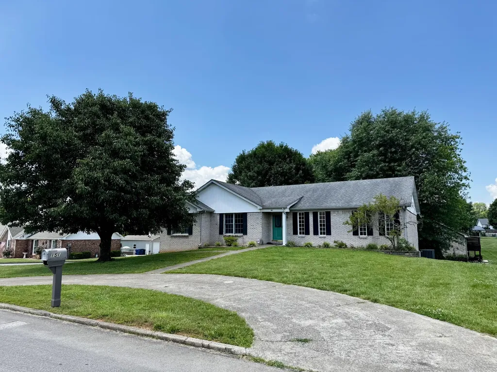 151 Meadowcrest Drive Somerset KY 42503