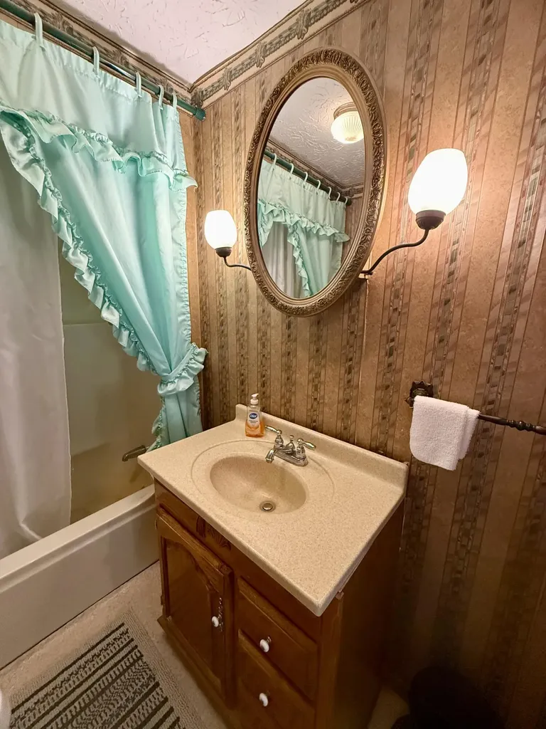 276 Evergreen Road Flat Lick KY 40935