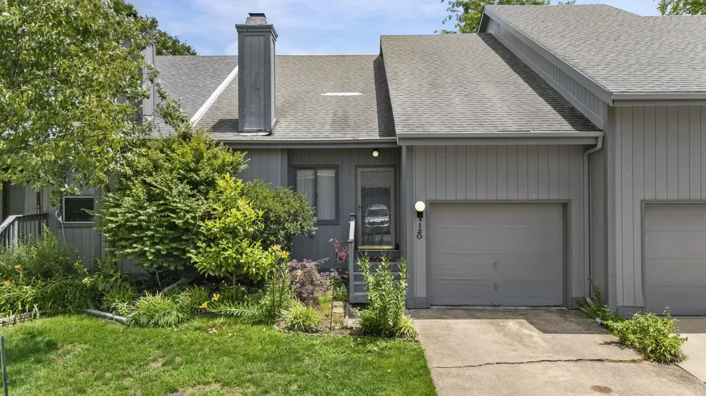120 Cherrybrook Court Nicholasville KY 40356