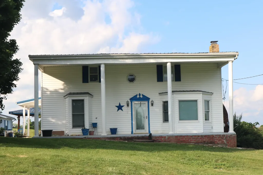 152 Watson Lane Ewing KY 41039