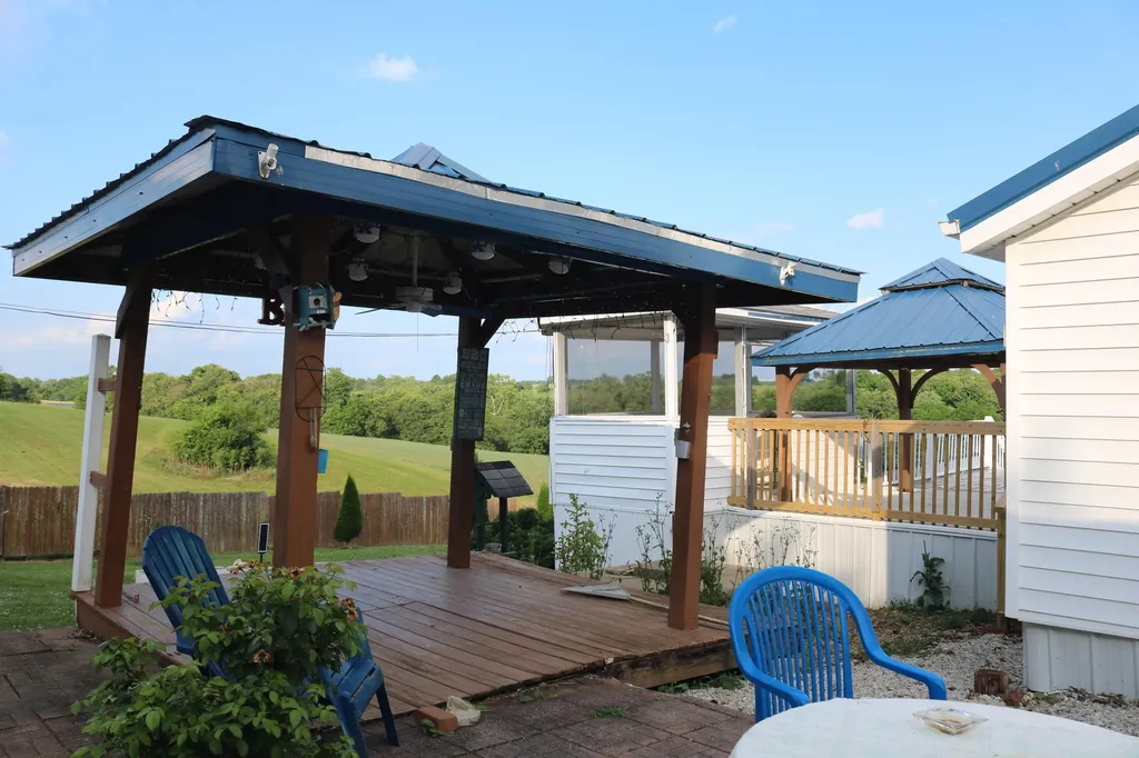 152 Watson Lane Ewing KY 41039