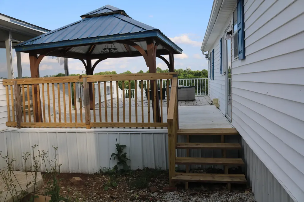 152 Watson Lane Ewing KY 41039