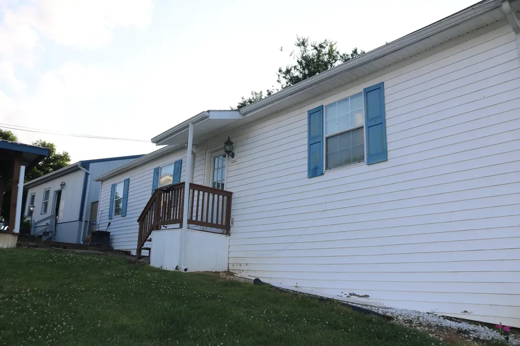 152 Watson Lane Ewing KY 41039