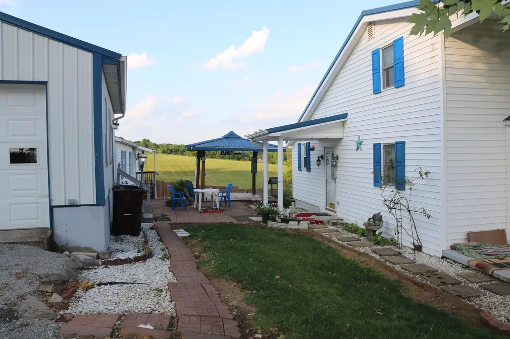 152 Watson Lane Ewing KY 41039