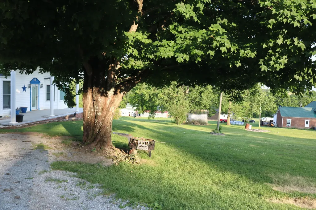 152 Watson Lane Ewing KY 41039