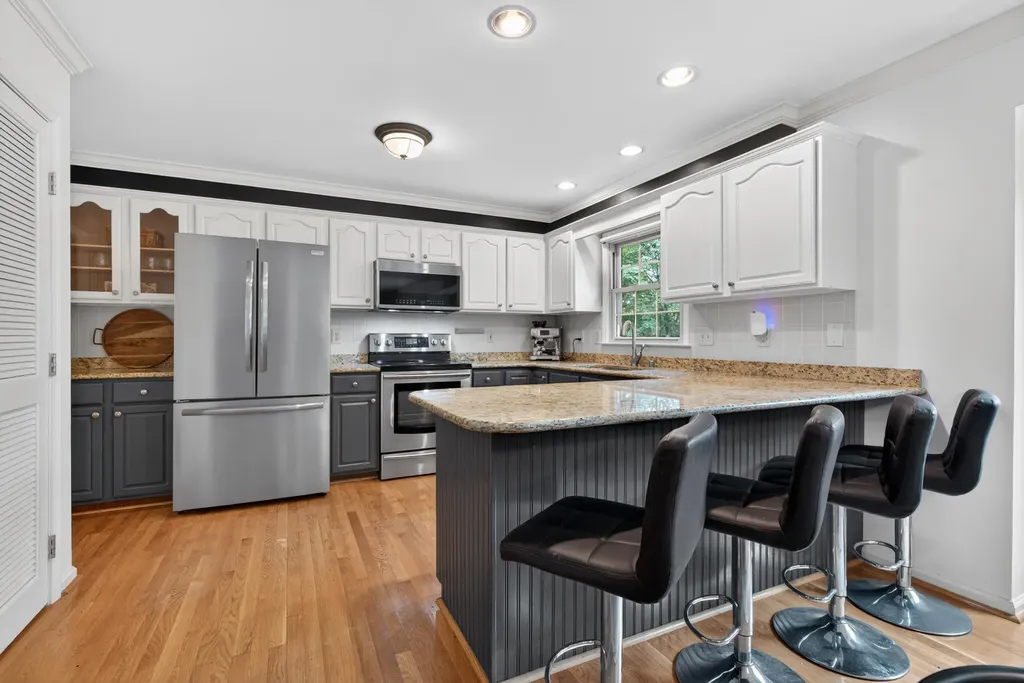 4193 Bridgemont Lane Lexington KY 40515