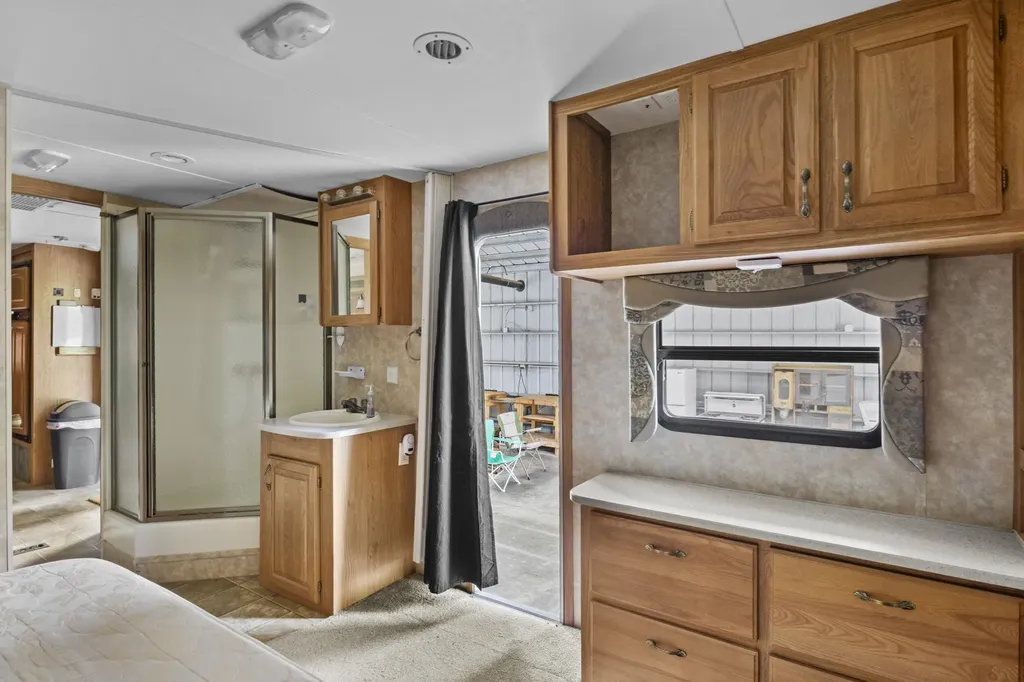 1191 Horns River Road Irvine KY 40336