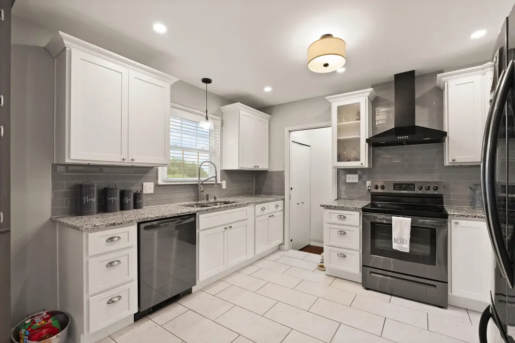 555 Tatato Trail Frankfort KY 40601