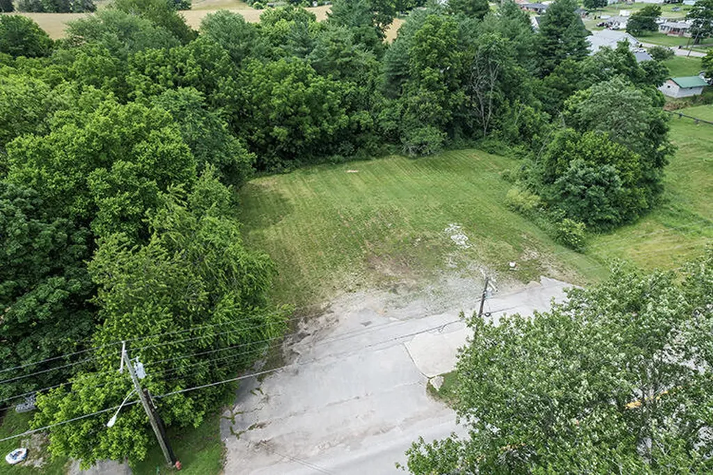 90 Stanford Street Crab Orchard KY 40419