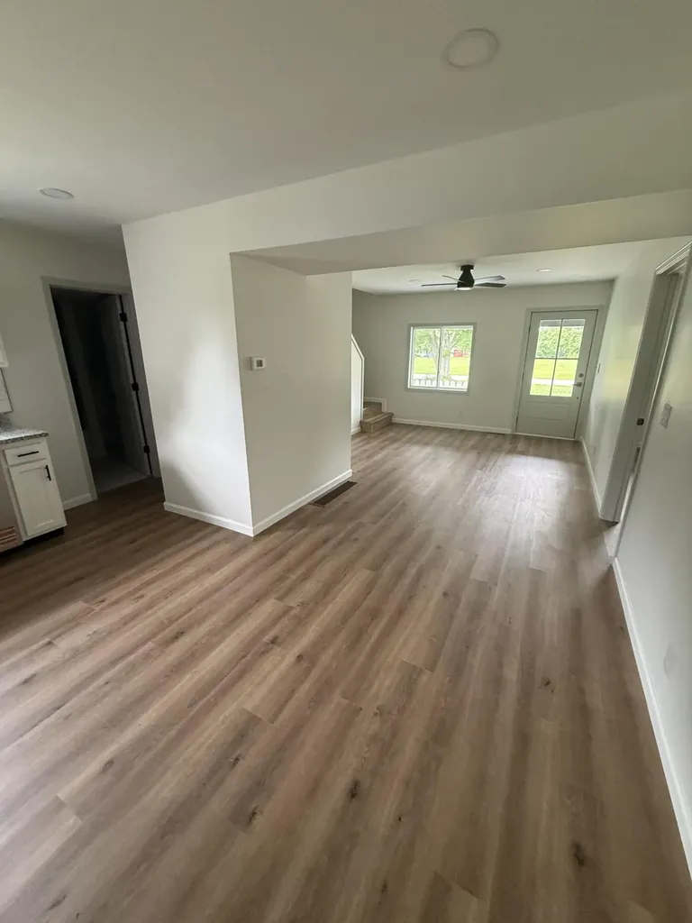 1777 Old Frankfort Road Lawrenceburg KY 40342