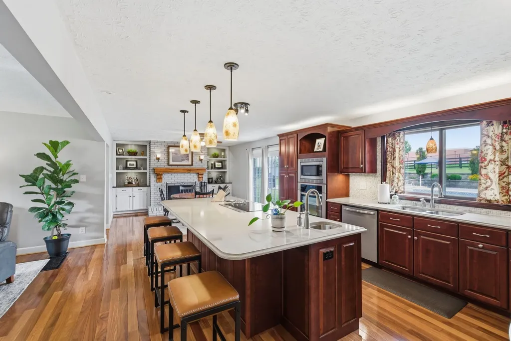 207 Augusta Drive Georgetown KY 40324