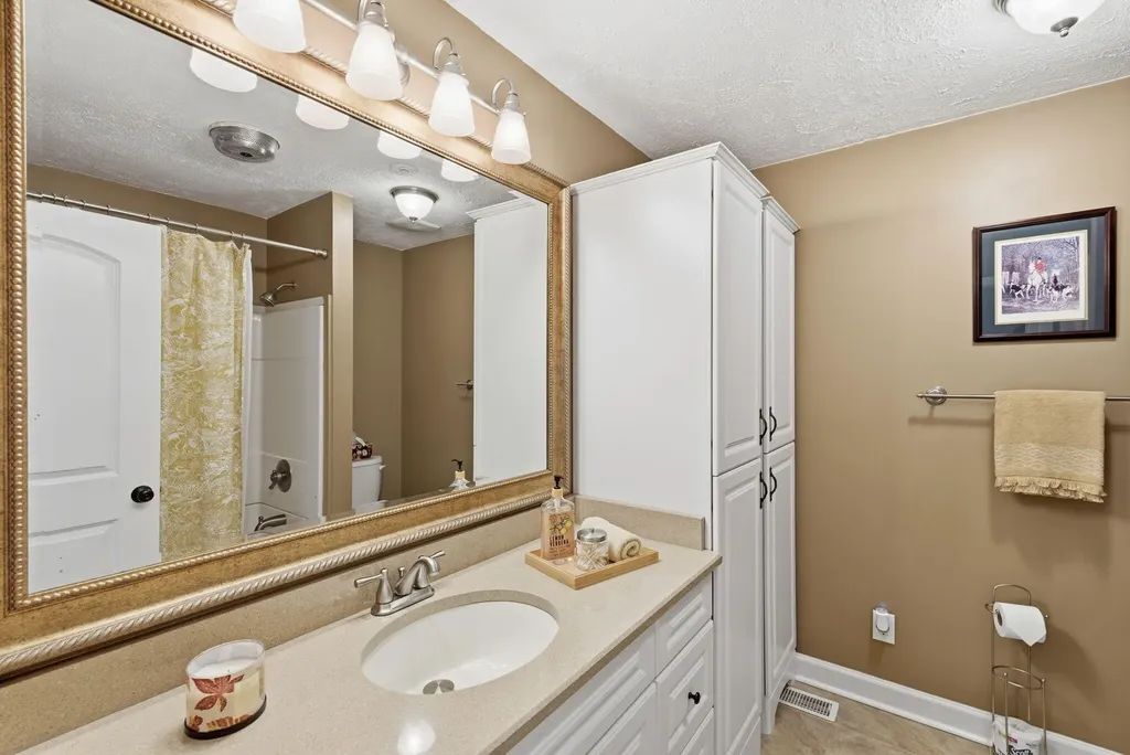 207 Augusta Drive Georgetown KY 40324