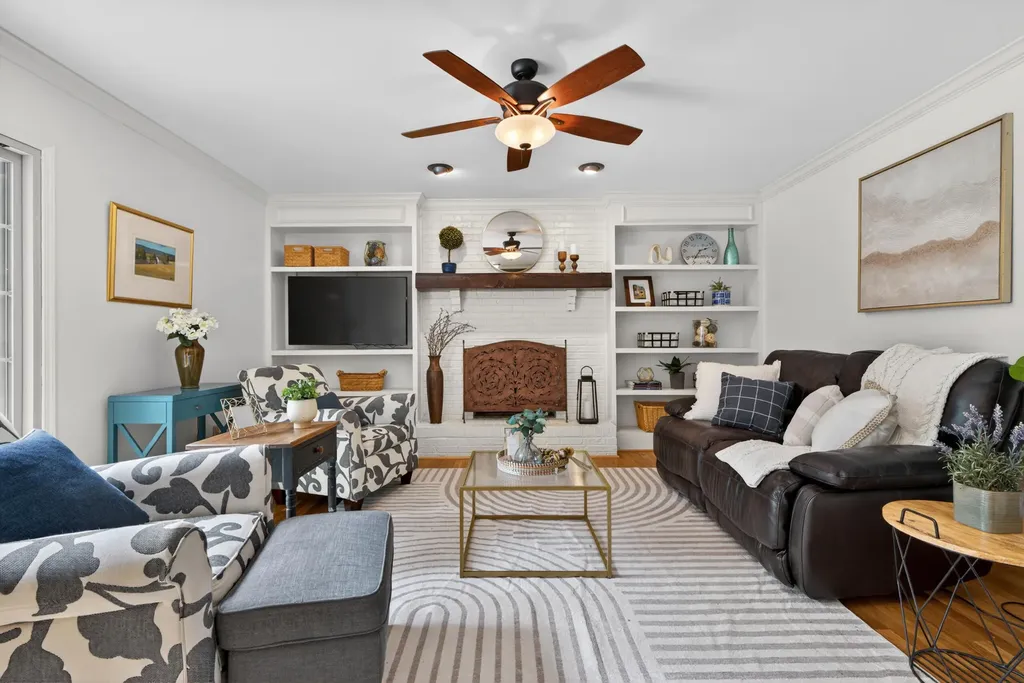 4193 Bridgemont Lane Lexington KY 40515