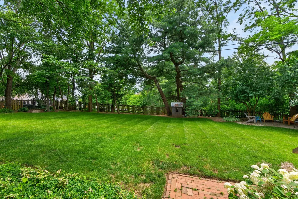 4193 Bridgemont Lane Lexington KY 40515